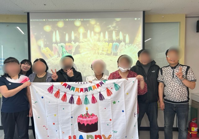 첨부이미지