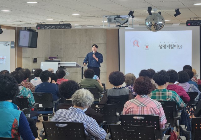 첨부이미지